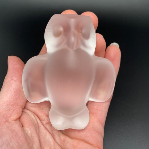 VINTAGE CRISTAL DE SEVRES FRANCE FROSTED CRYSTAL OWL PAPERWEIGHT 3" TALL - Picture 8 of 9